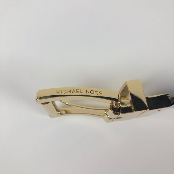 Michael Kors Reversible MK Logo Belt - Picture 7 of 8